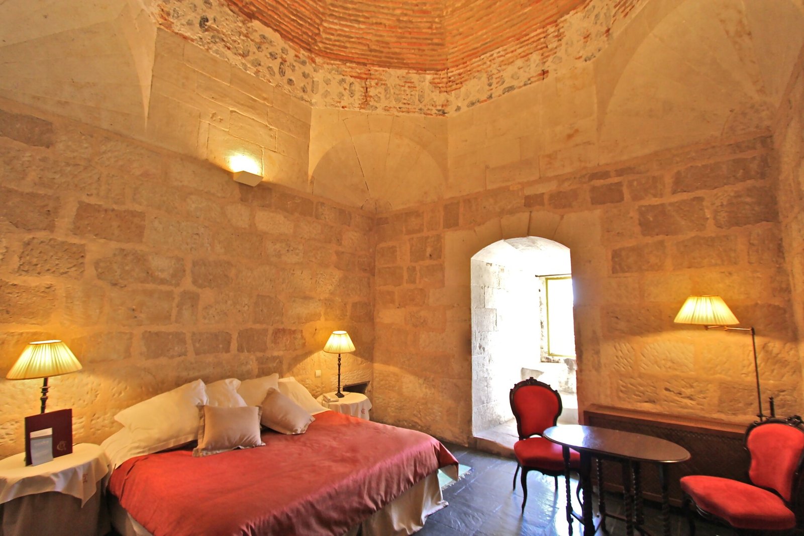 Castillo del Buen Amor, rooms