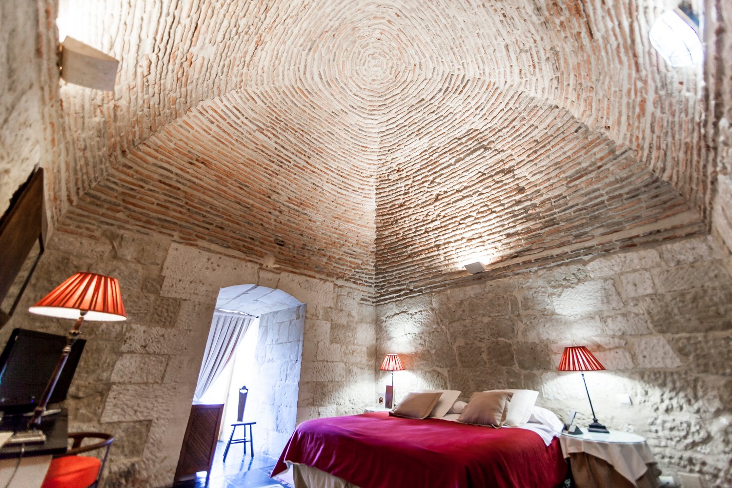 Castillo del Buen Amor, rooms