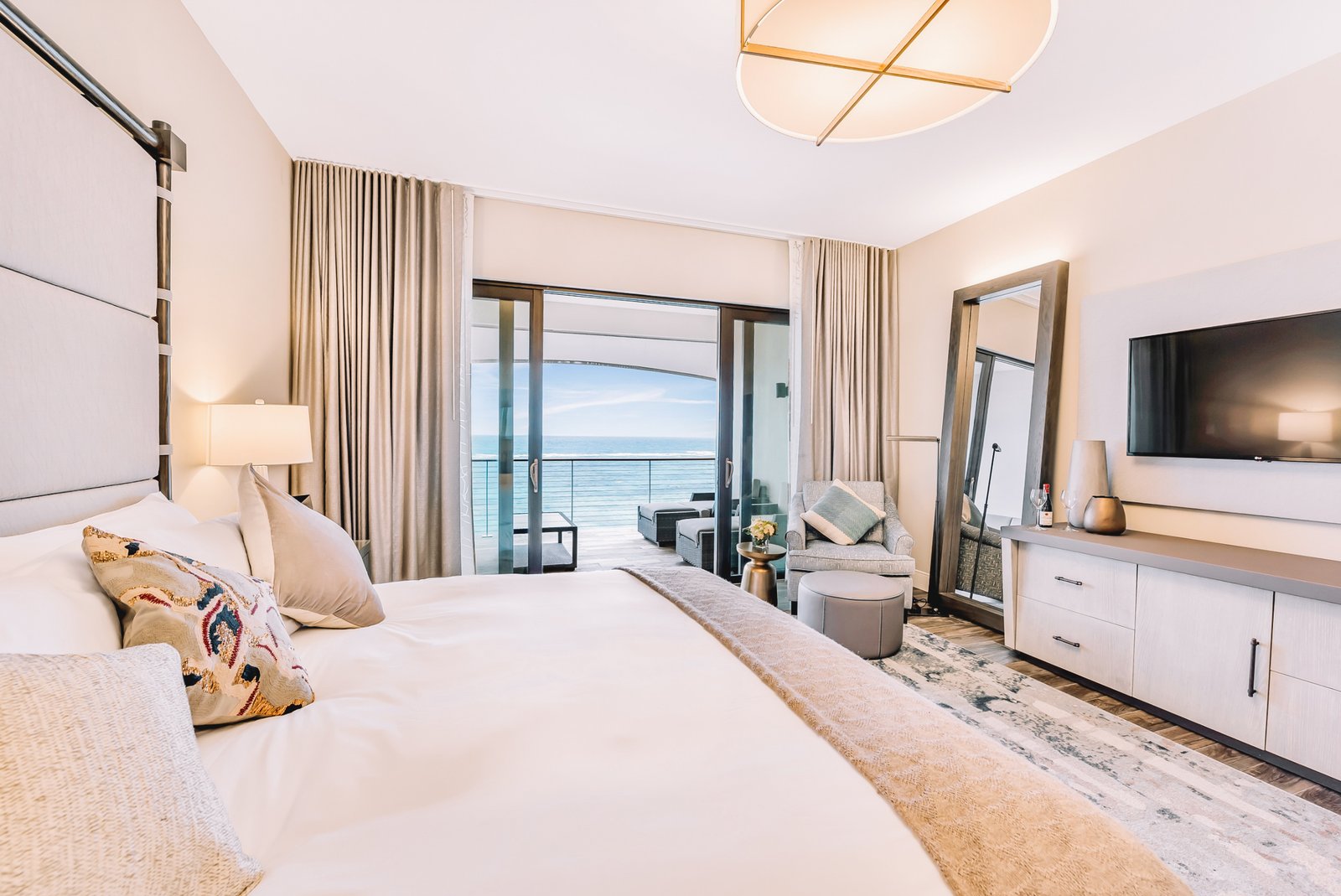 The Loren at Pink Beach, rooms