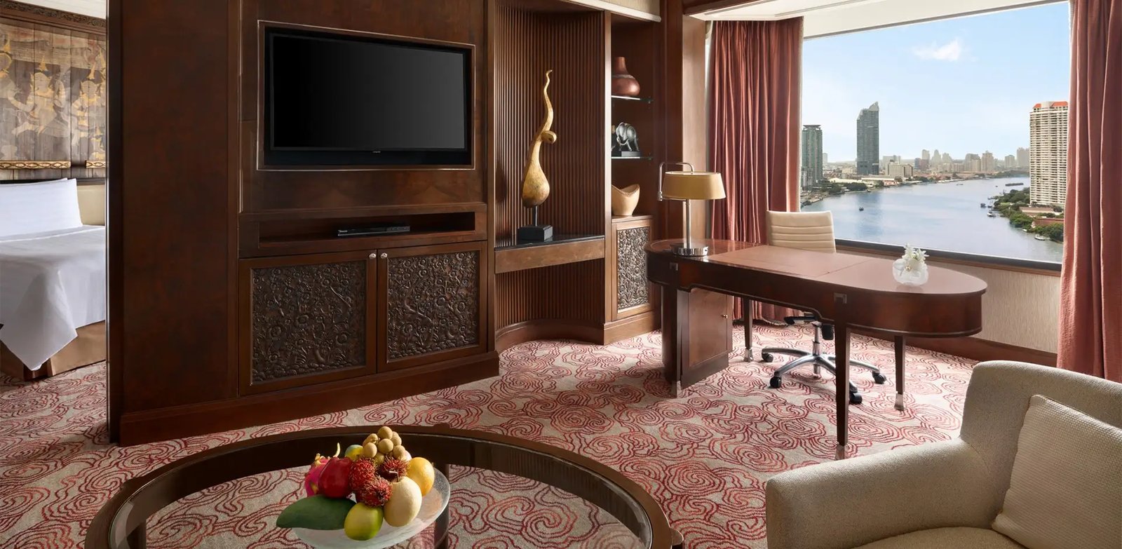 Shangri-La Bangkok Hotel — rooms