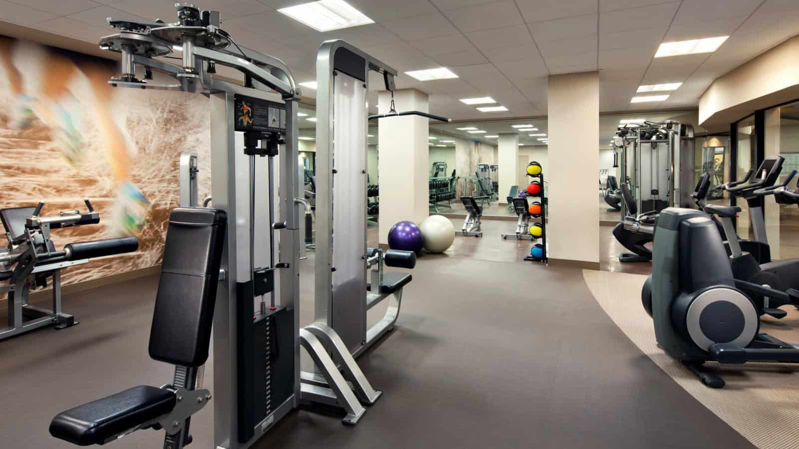 Westin Bonaventure Hotel & Suites, the gym