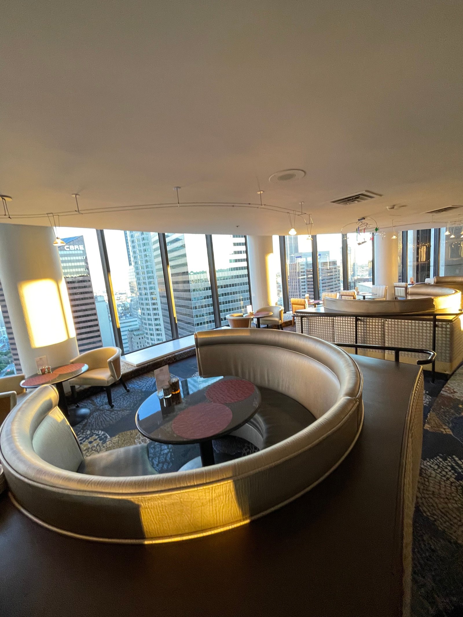Westin Bonaventure Hotel & Suites — eat & drink