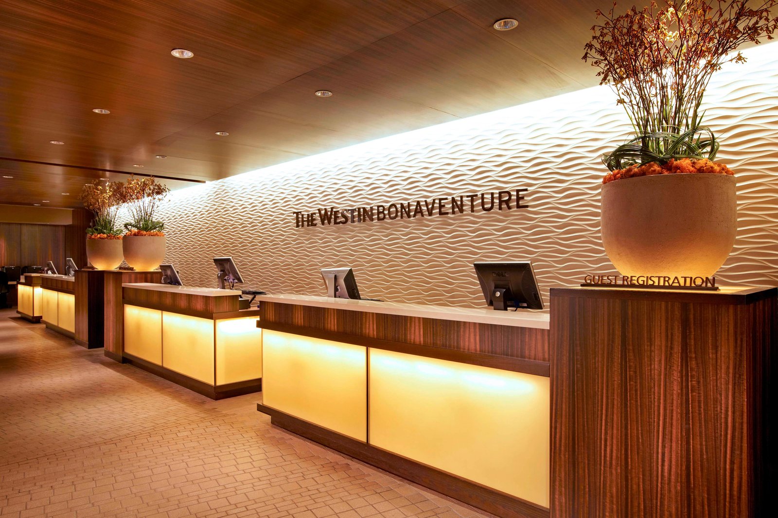 Westin Bonaventure Hotel & Suites