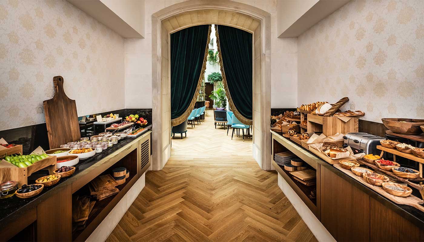 The Merchant Baku, eat & drink