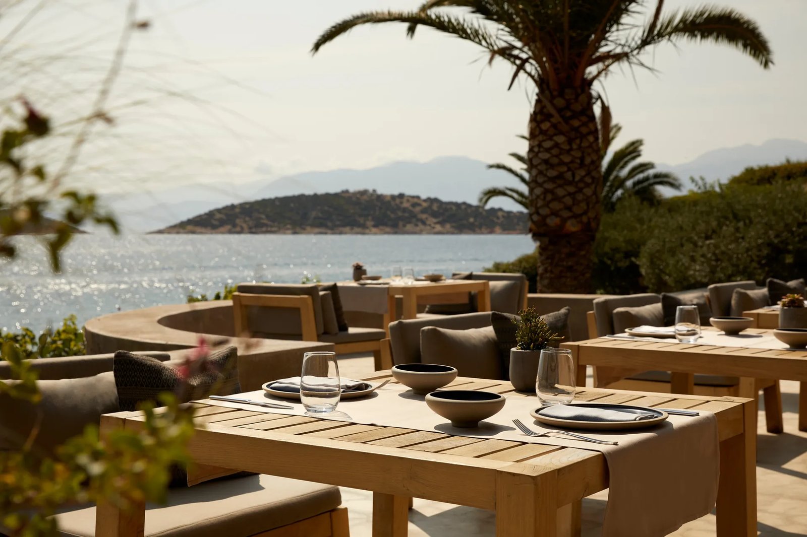 Minos Palace Hotel & Suites, at the table