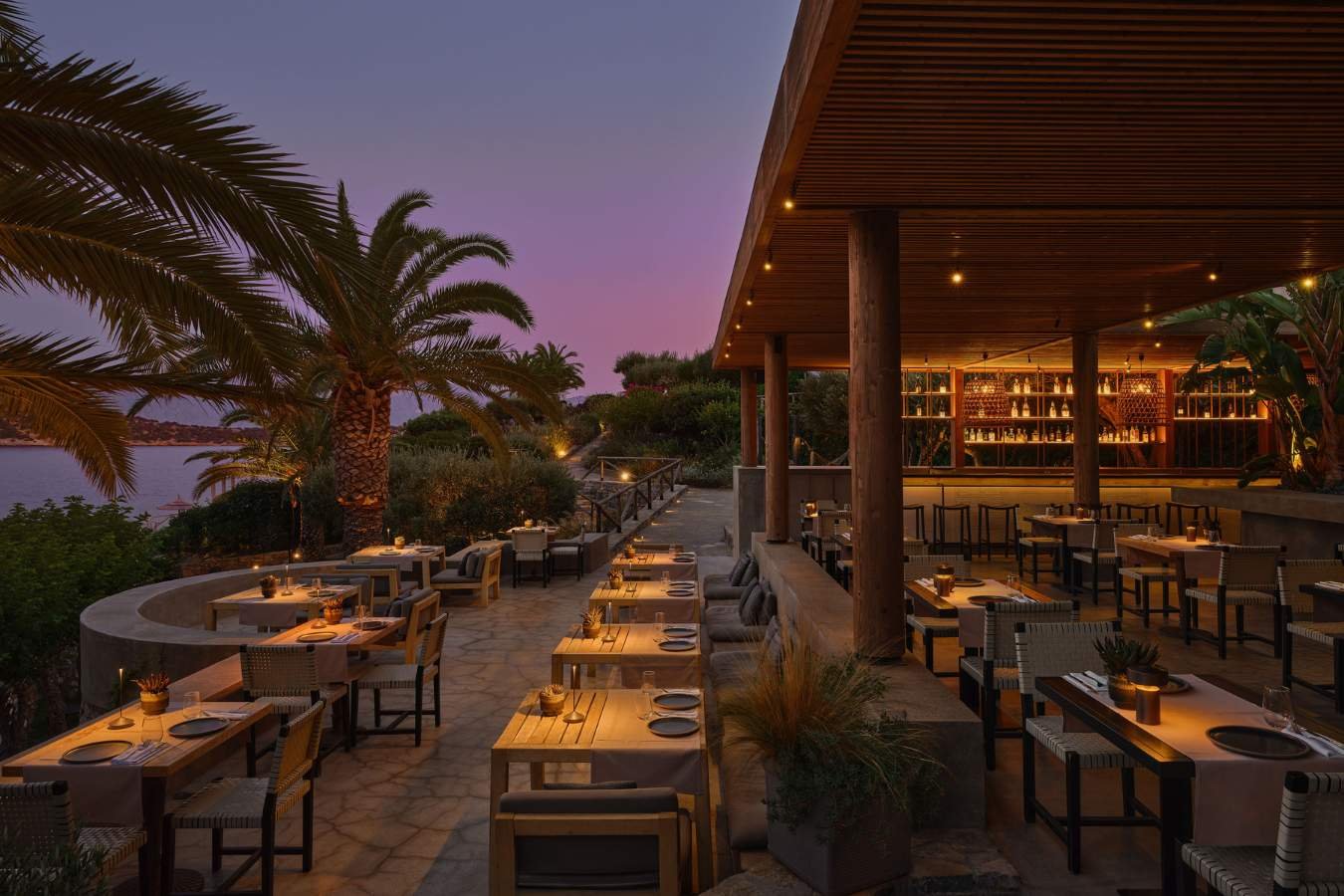 Minos Palace Hotel & Suites