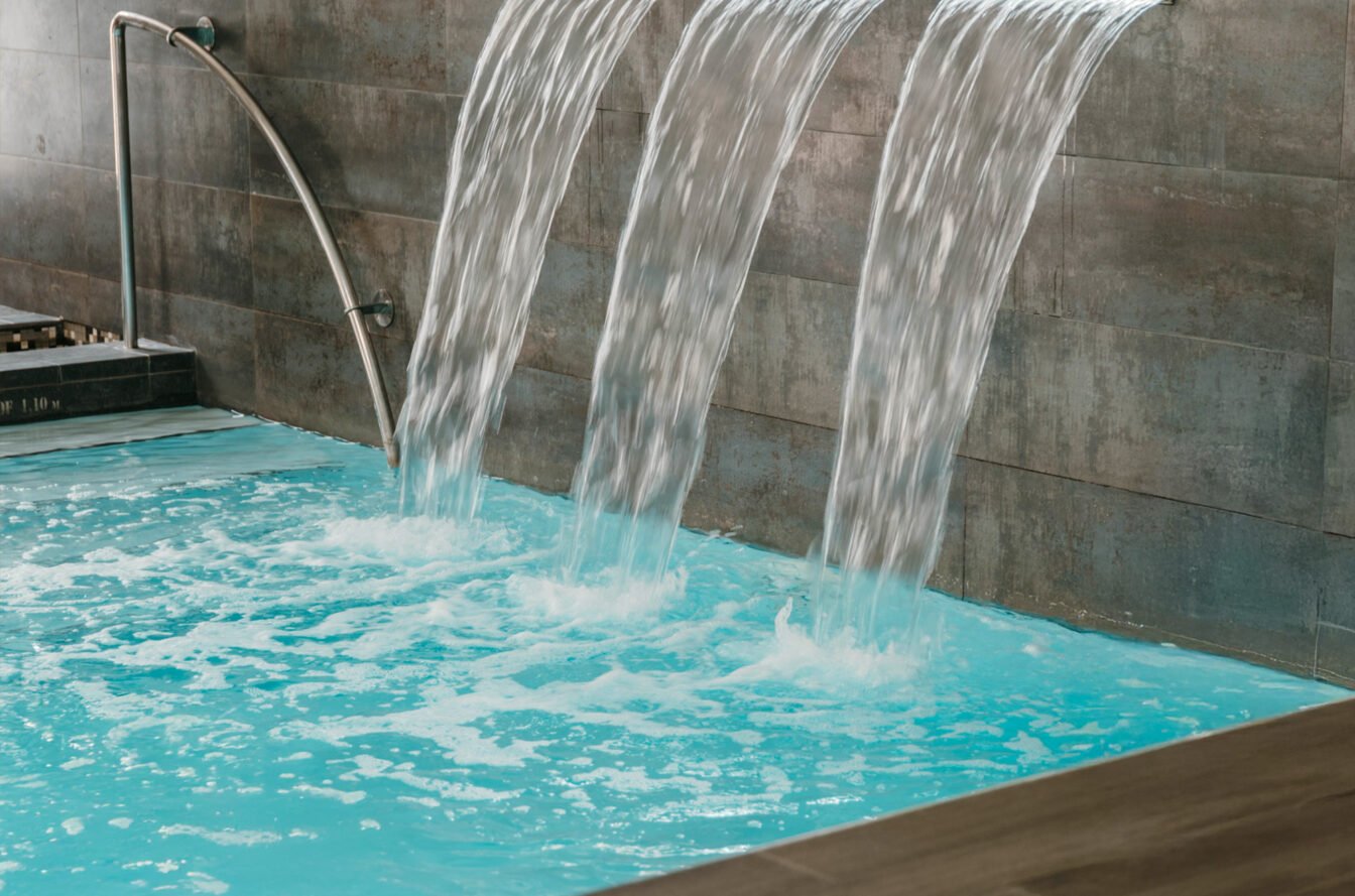 Hôtel Brittany & Spa, the pool