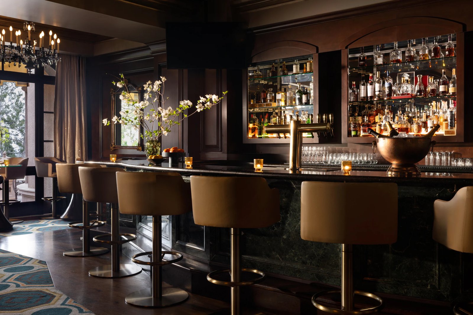 The Langham Huntington, Pasadena, the tap room