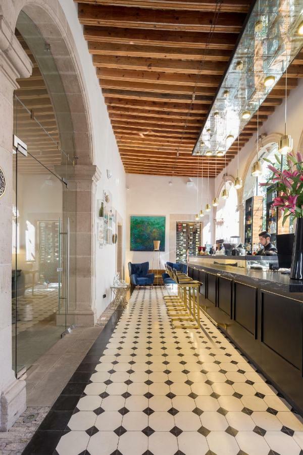 Central Hotel Boutique, eat & drink
