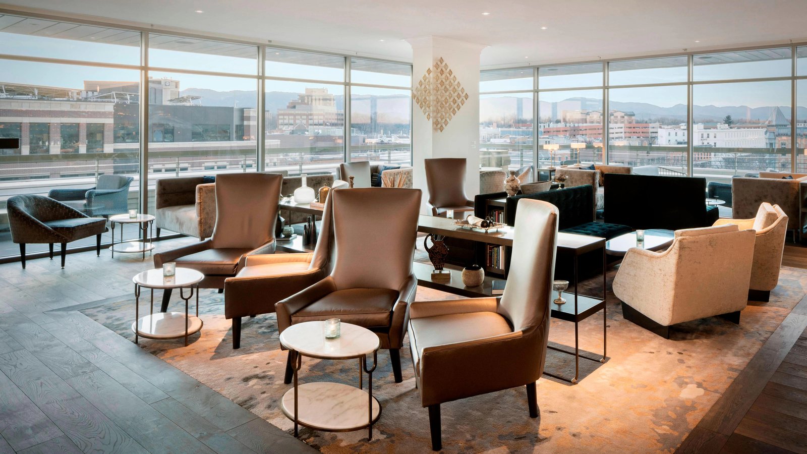 The Elizabeth Hotel, Autograph Collection, eat & drink