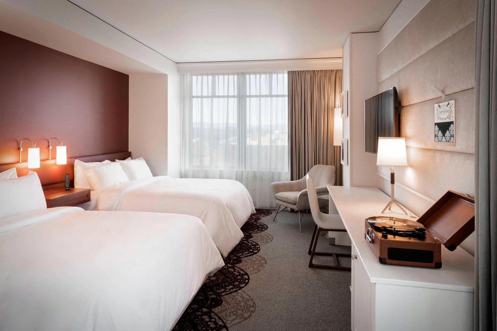 The Elizabeth Hotel, Autograph Collection, rooms