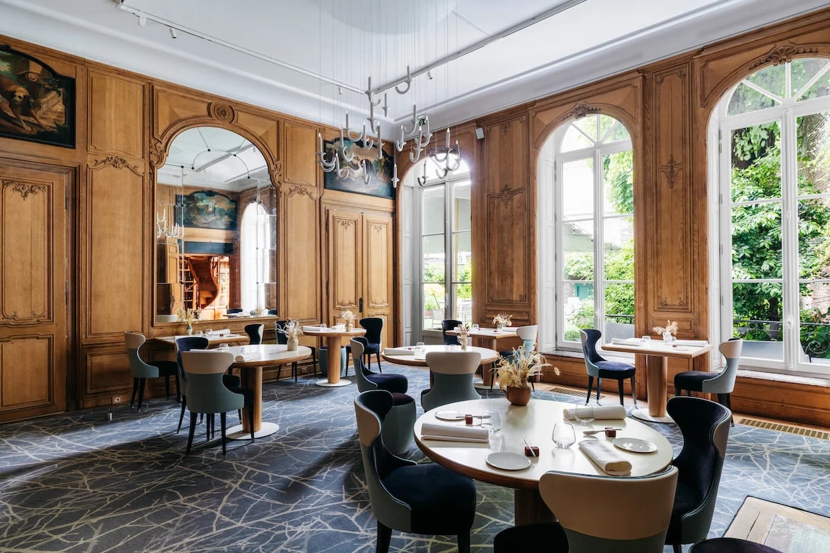 Clarance Hotel, eat & drink