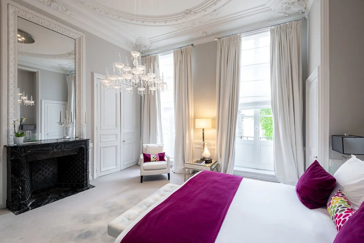 Clarance Hotel, rooms