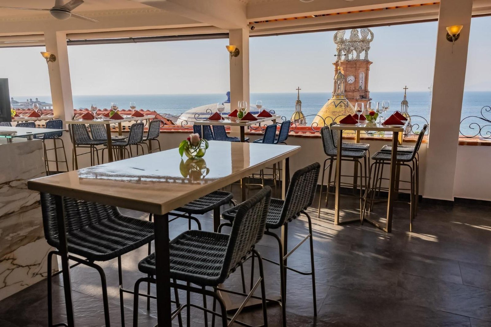 BellView Hotel Boutique, eat & drink