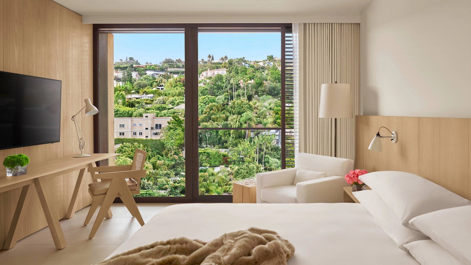 West Hollywood EDITION — rooms