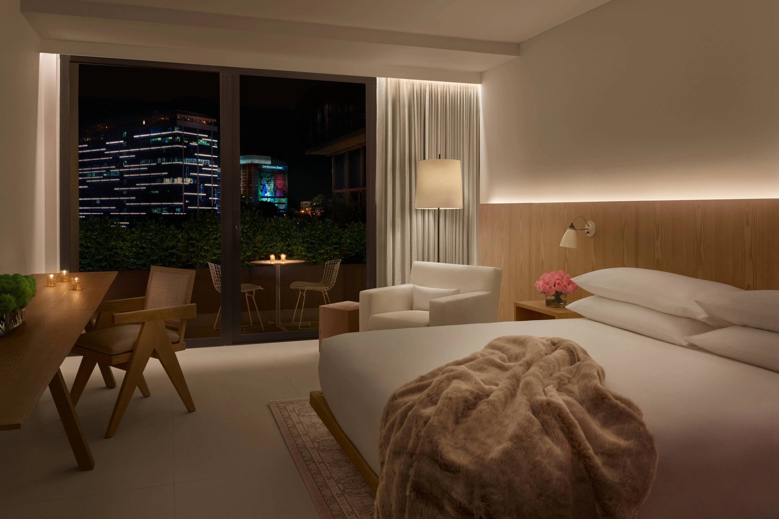 West Hollywood EDITION — rooms