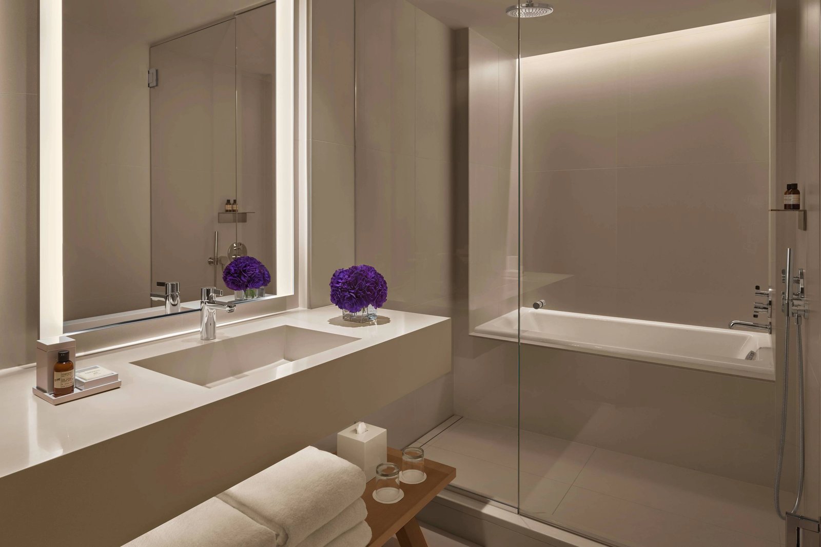 West Hollywood EDITION — rooms