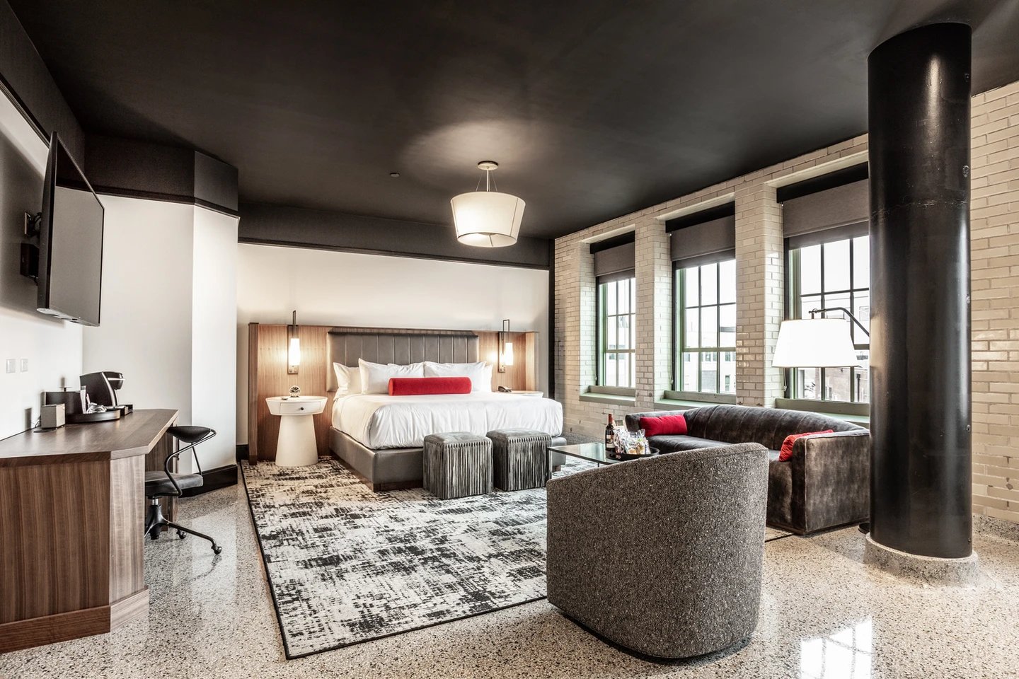 Bottleworks Hotel, rooms