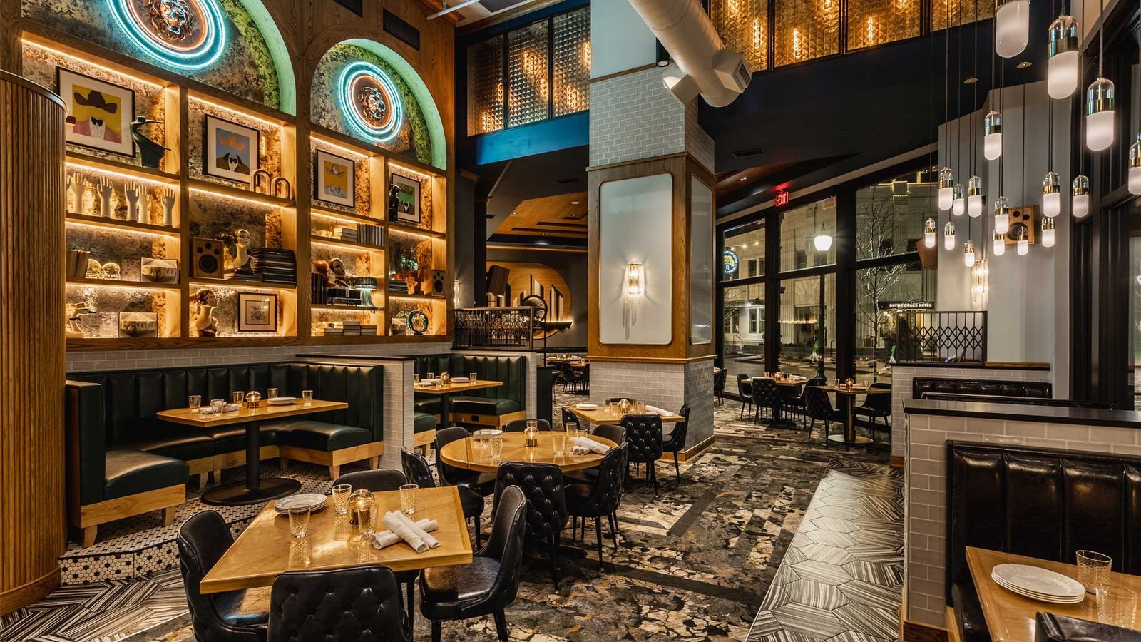 Bottleworks Hotel, eat & drink