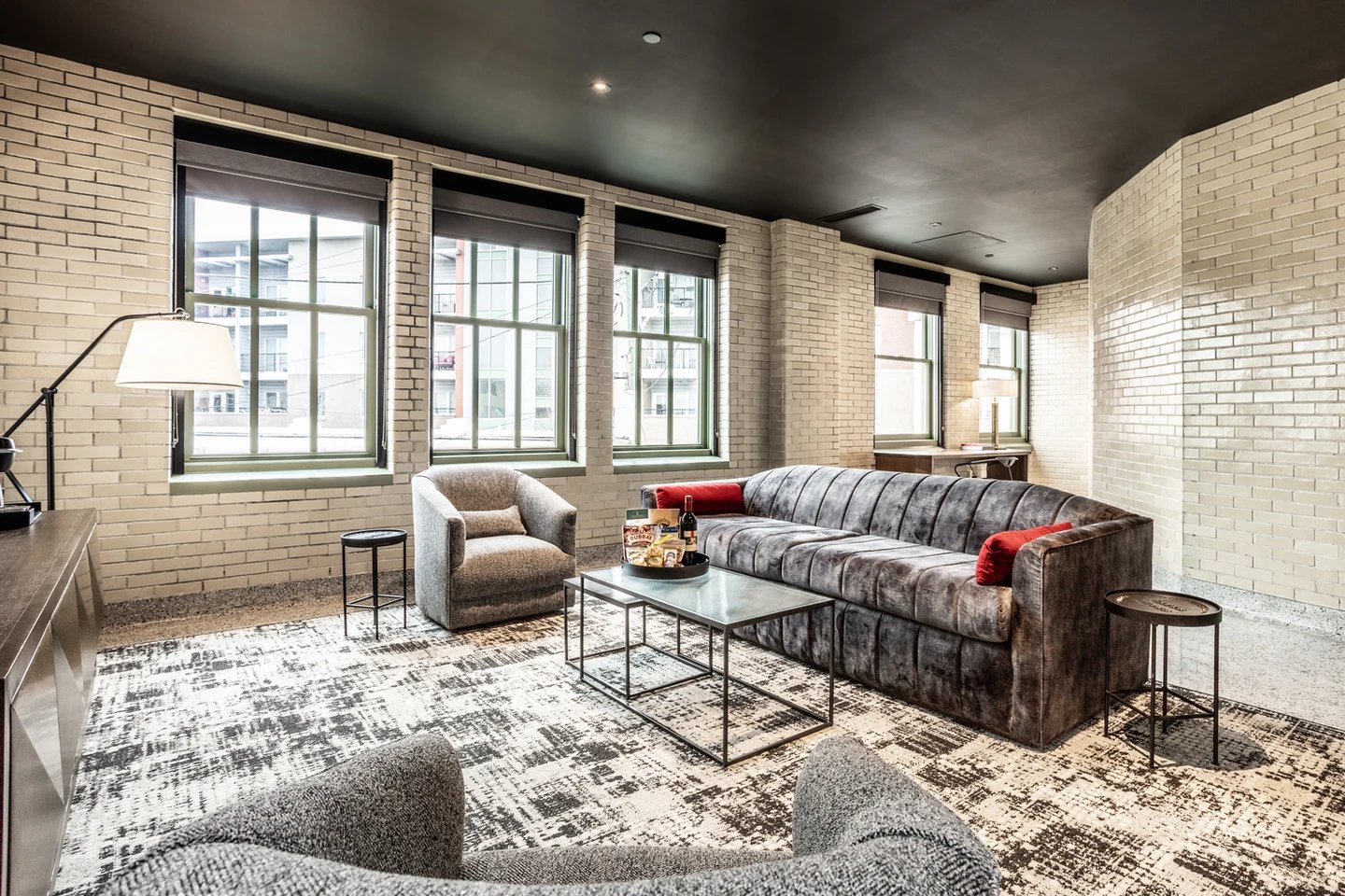 Bottleworks Hotel, rooms