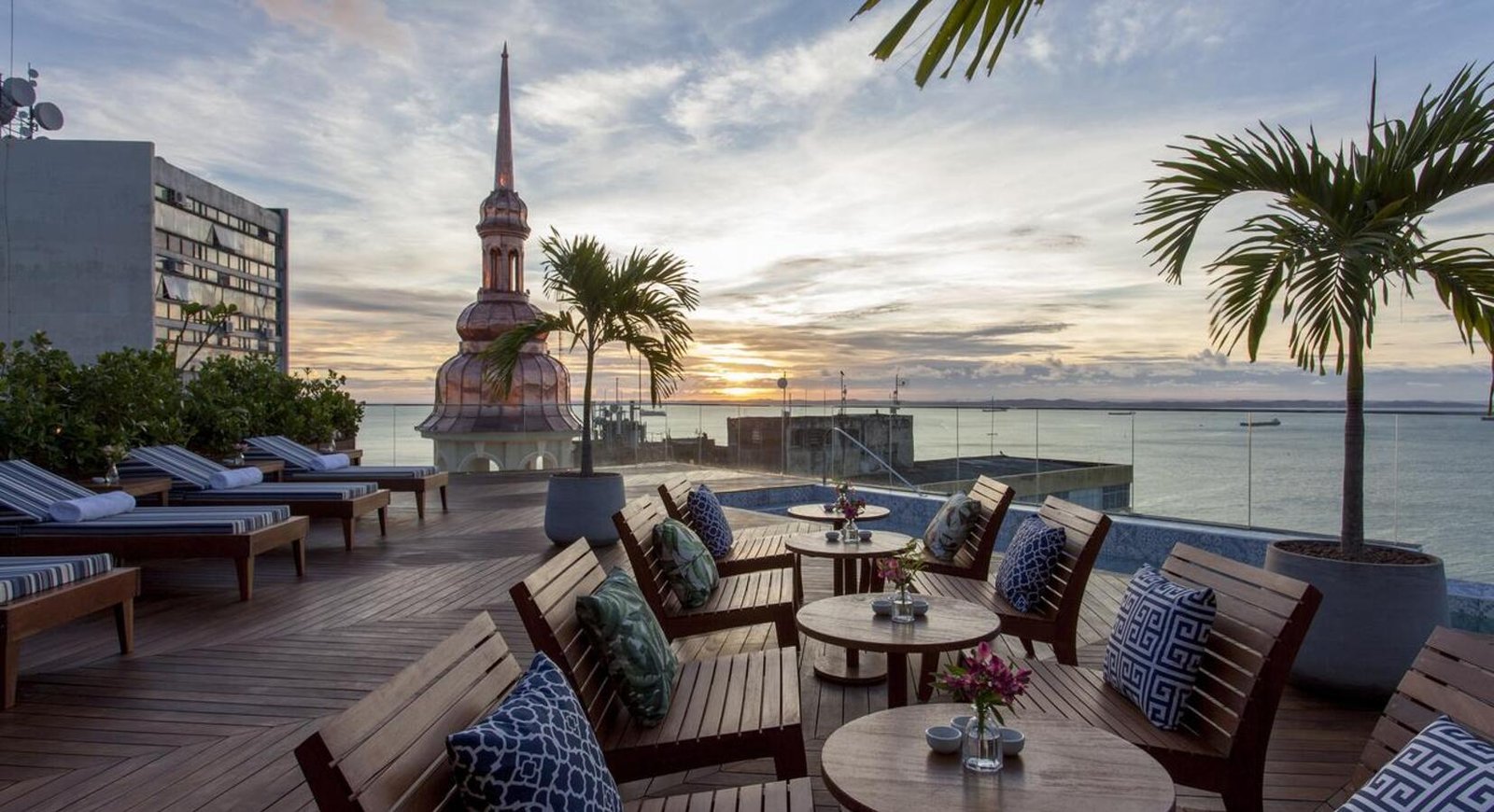 Fera Palace Hotel, vibe