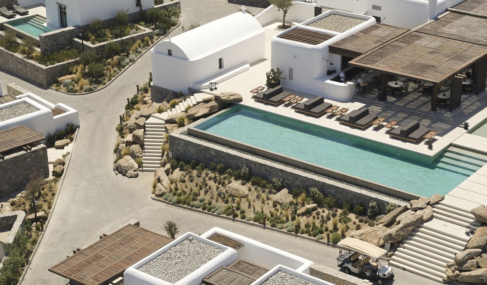 Kalesma Mykonos, backstory