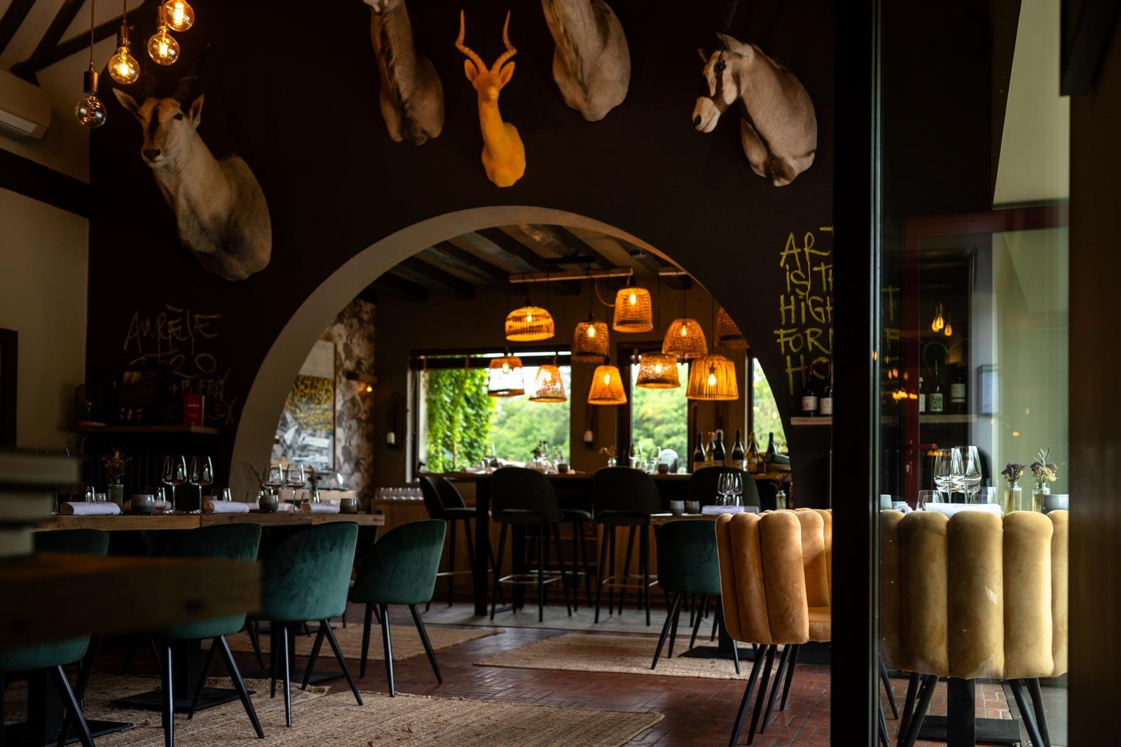 Loire Valley Lodges, at the table