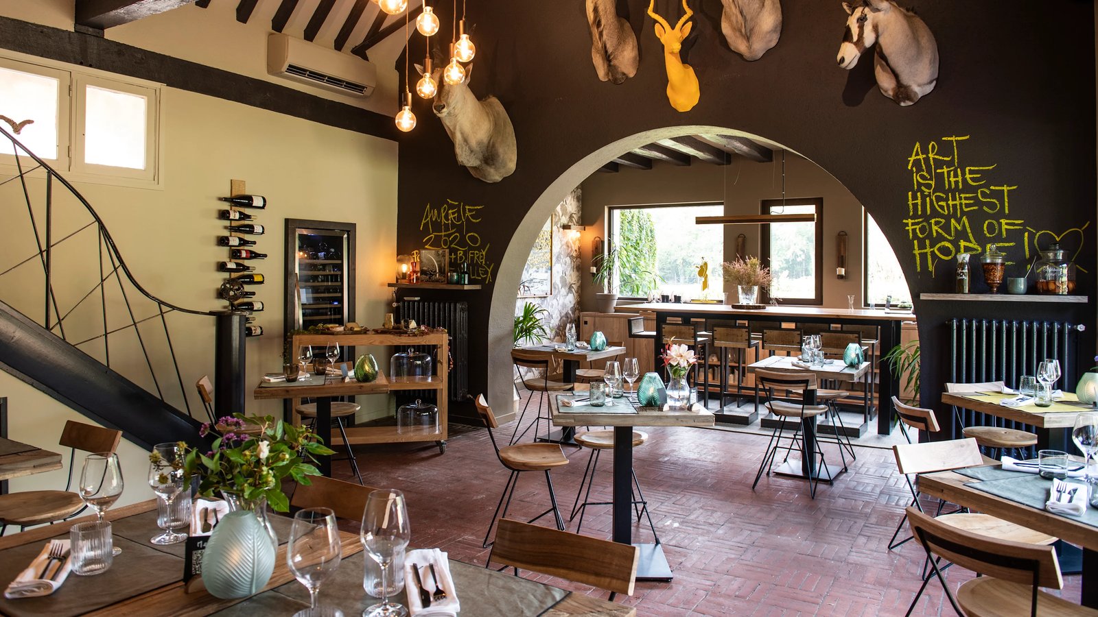 Loire Valley Lodges, at the table
