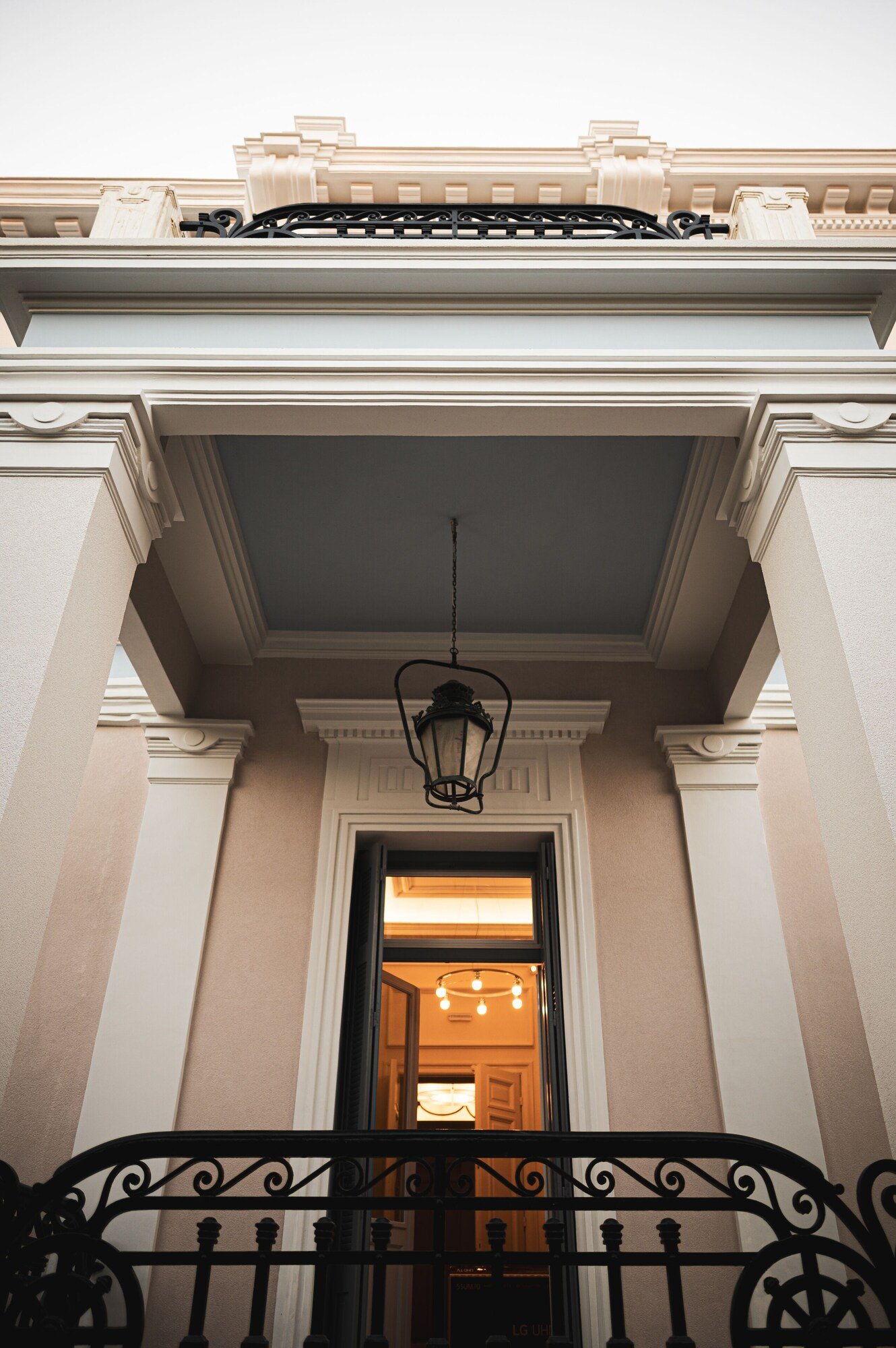 The Bold Type Hotel, backstory
