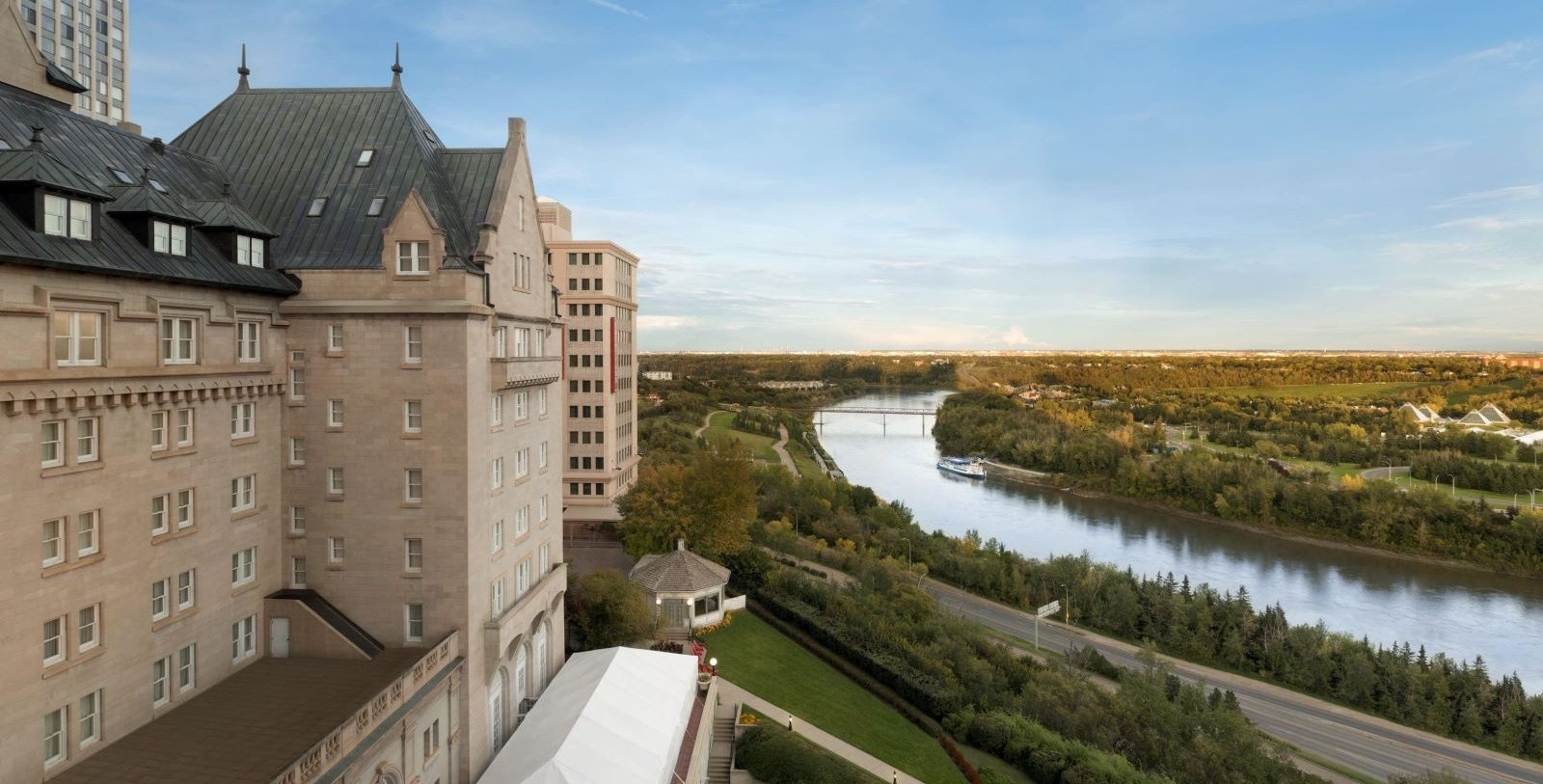 Fairmont Hotel Macdonald, backstory