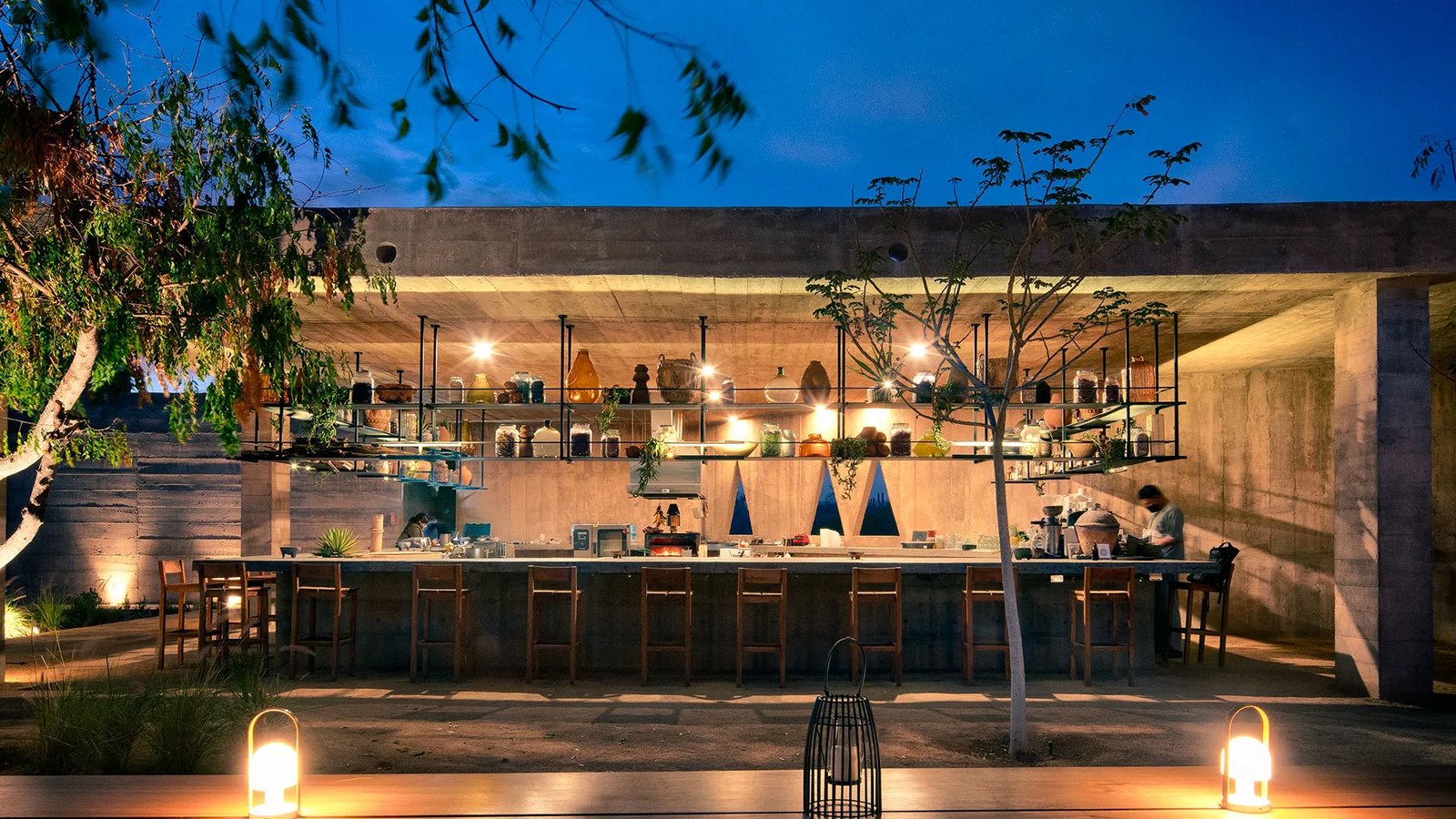 Paradero, eat & drink