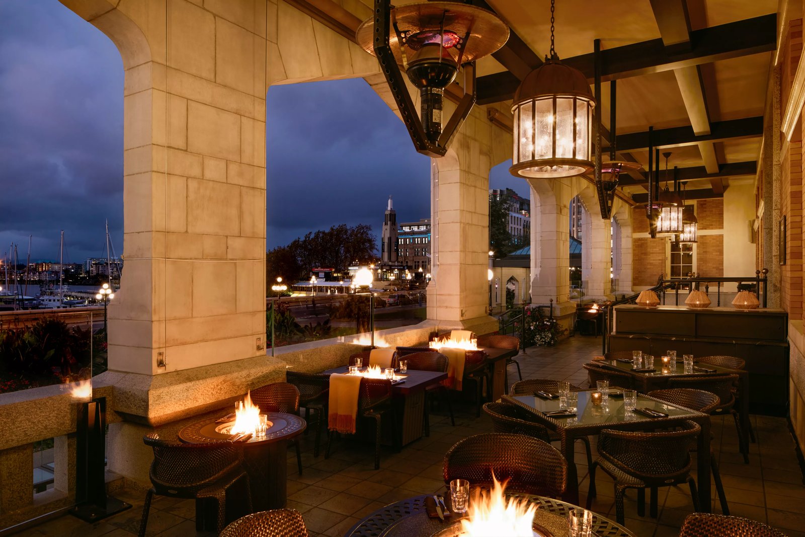 Fairmont Empress, eat & drink
