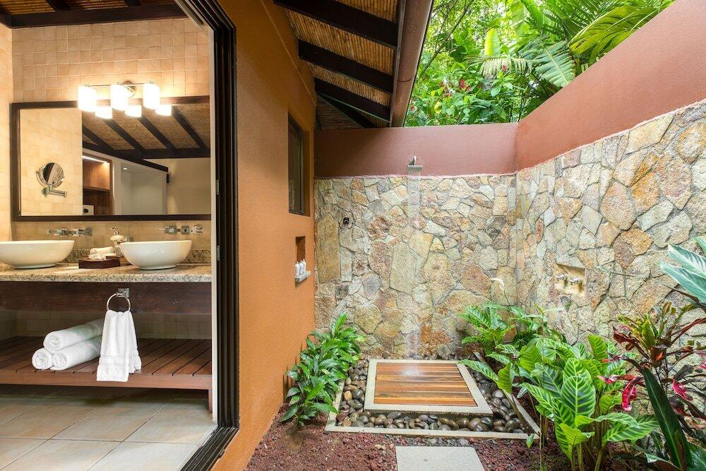 Hideaway Rio Celeste Hotel, rooms