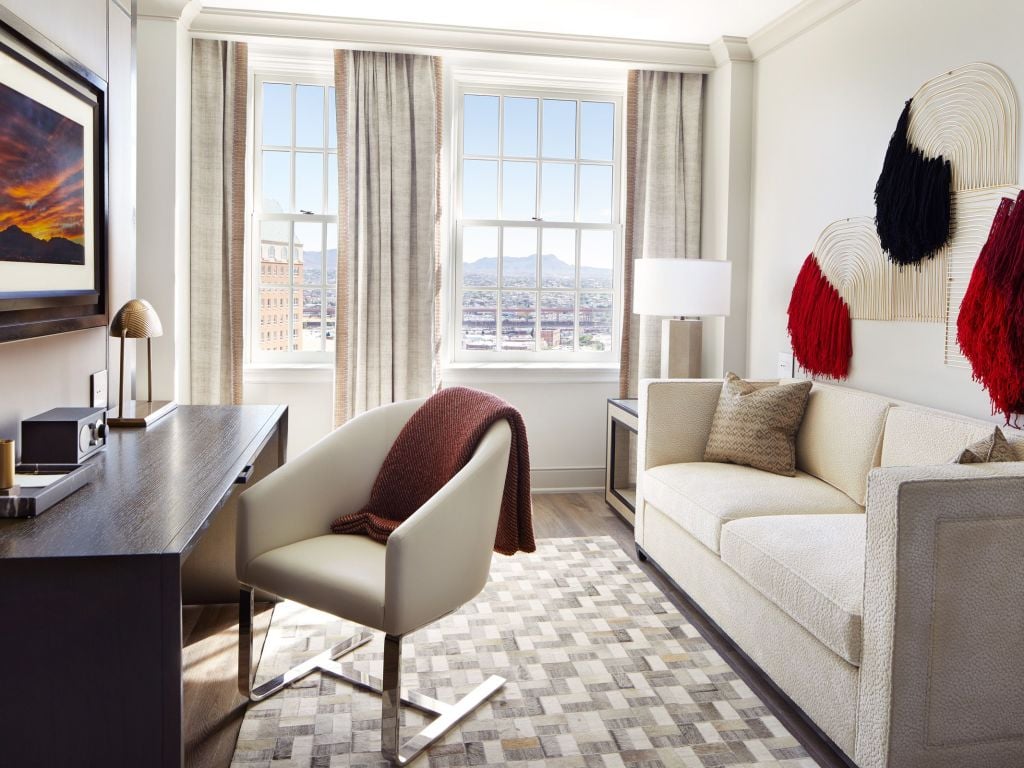 The Plaza Hotel Pioneer Park, rooms