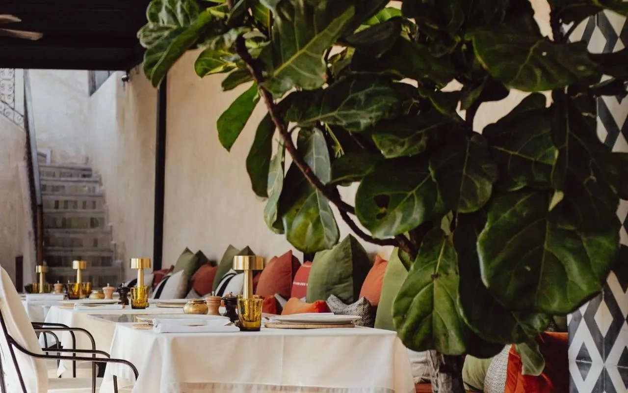 Riad Sakkan, eat & drink