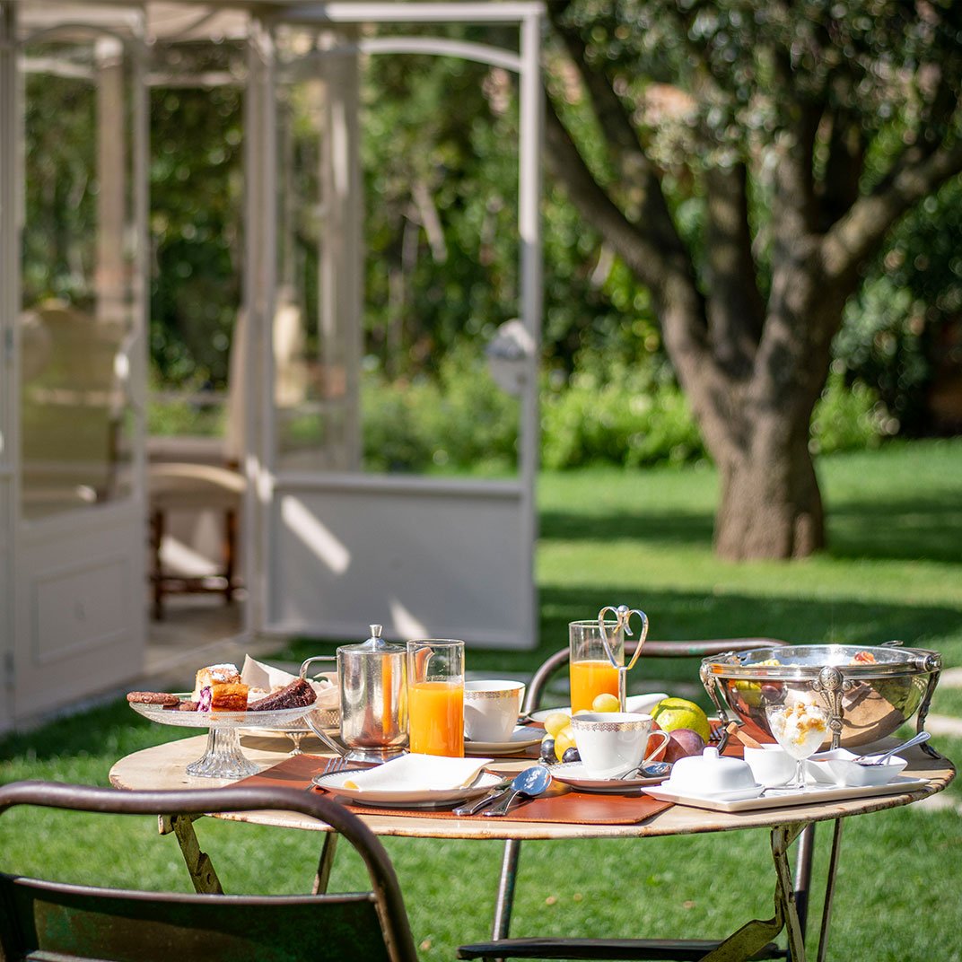Villa Le Prata - Residenza del Vescovo, at the table