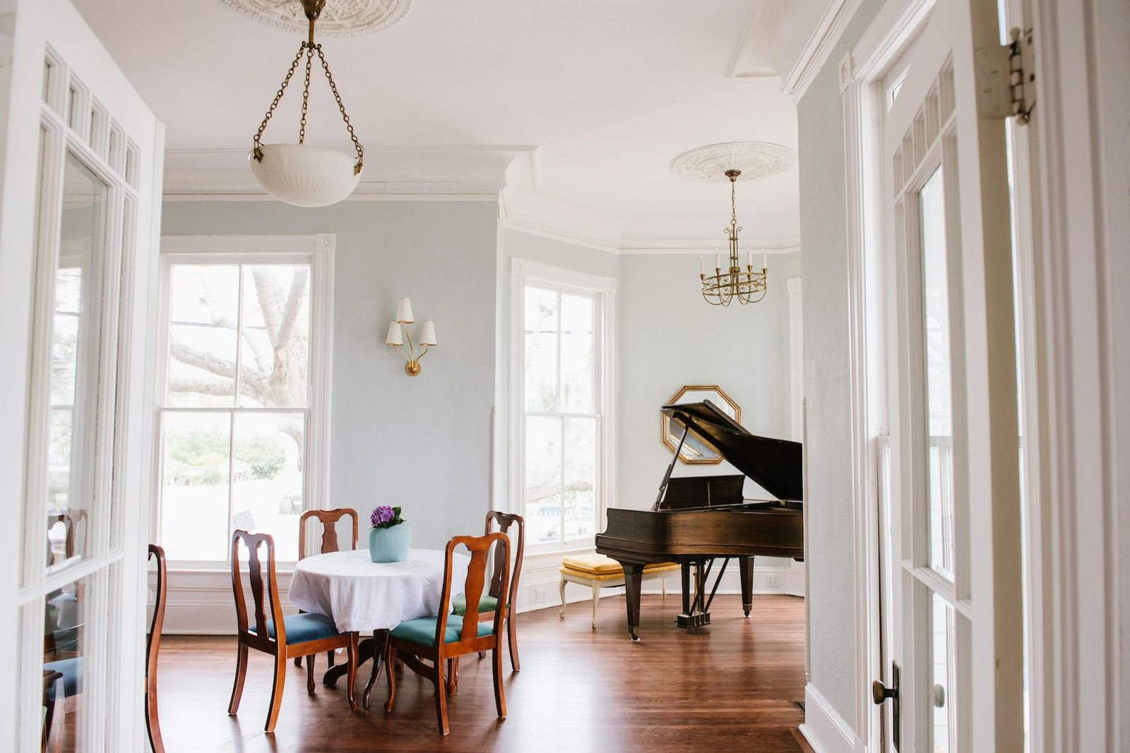 Carr Mansion, eat & drink