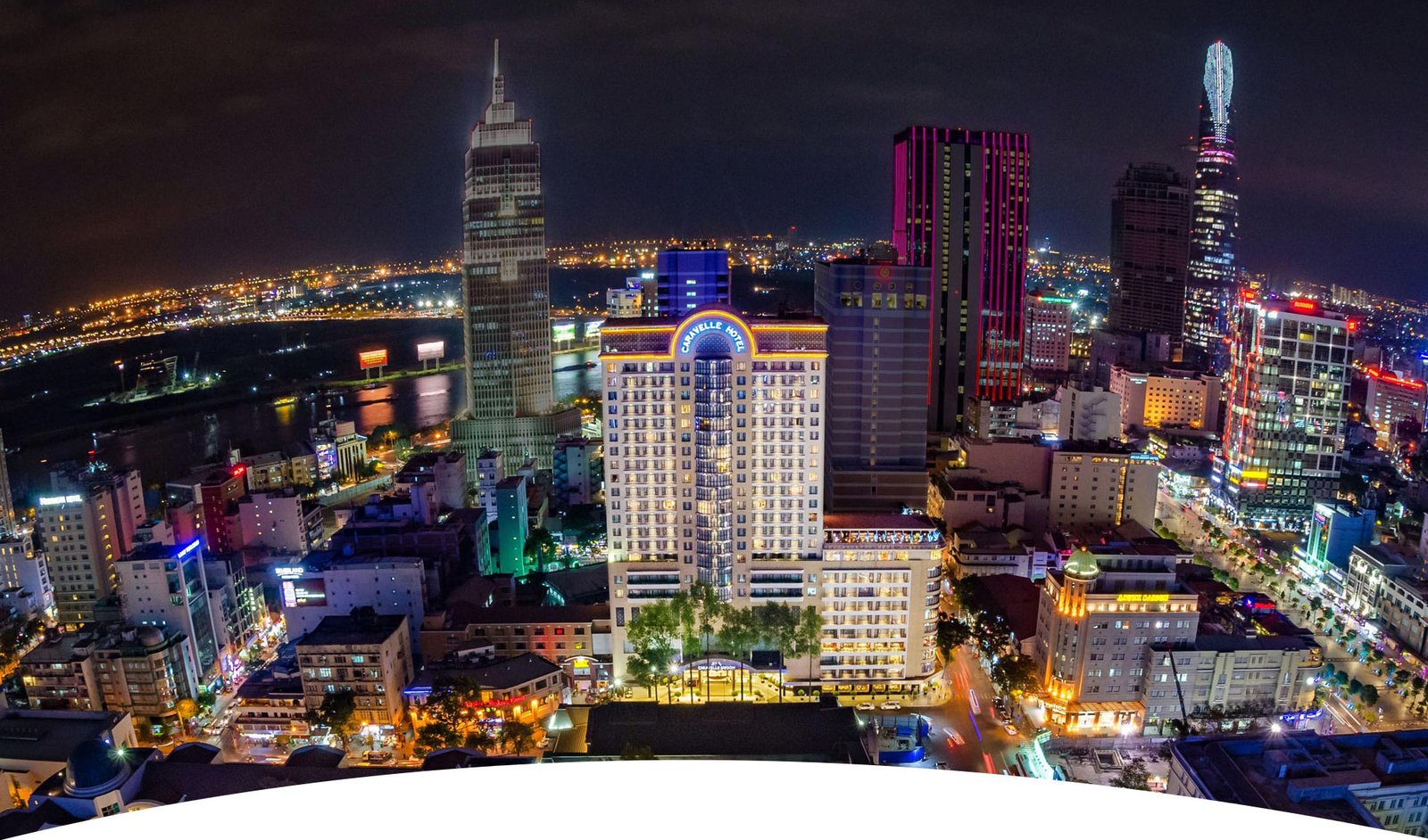 Caravelle Saigon — vibe