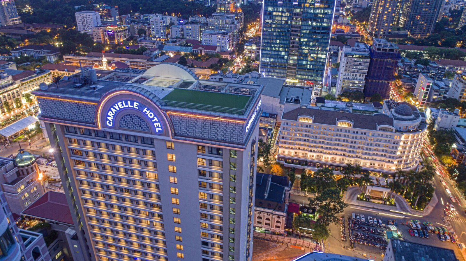 Caravelle Saigon — vibe