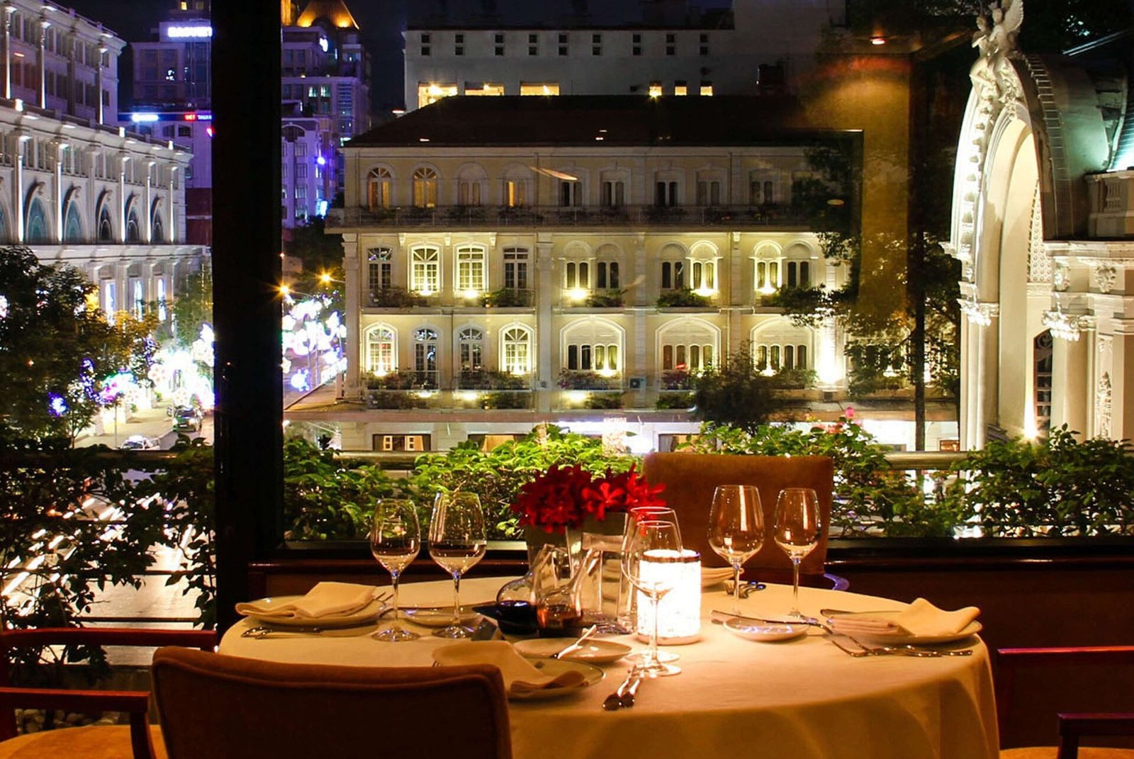 Caravelle Saigon, café de l'opera