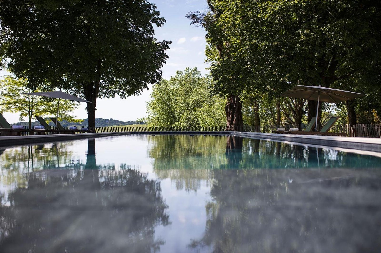 L'Auberge Basque, the pool