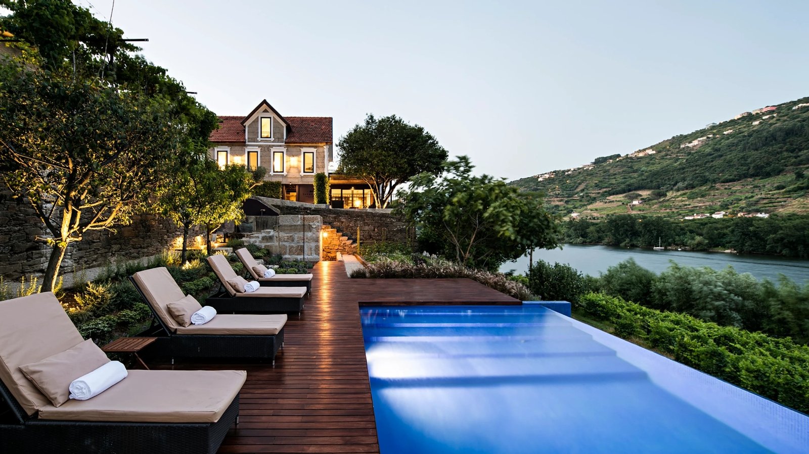 Quinta de São Bernardo, the pool
