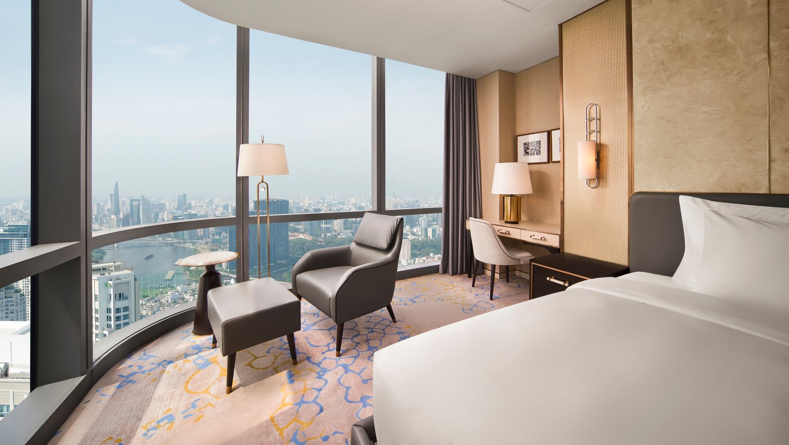Vinpearl Landmark 81 Autograph Collection — rooms
