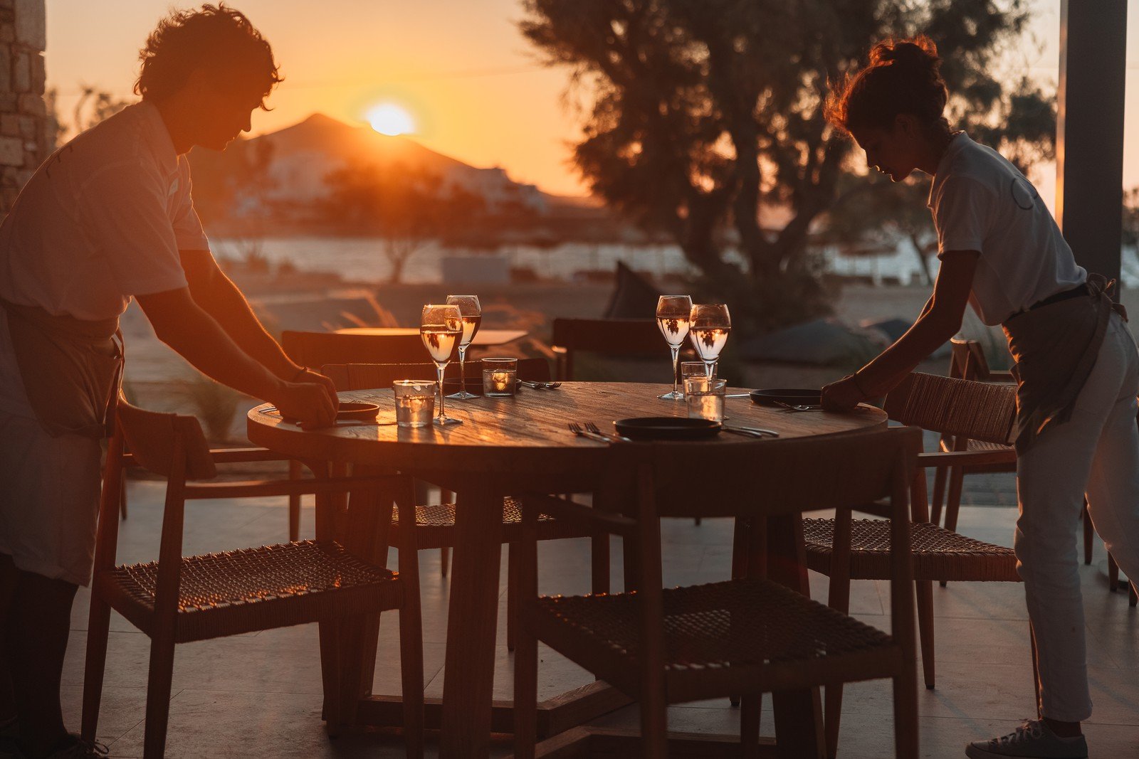 Cove Paros, eat & drink
