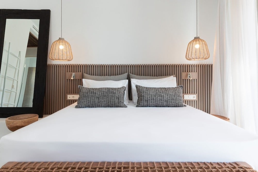 Cove Paros, rooms