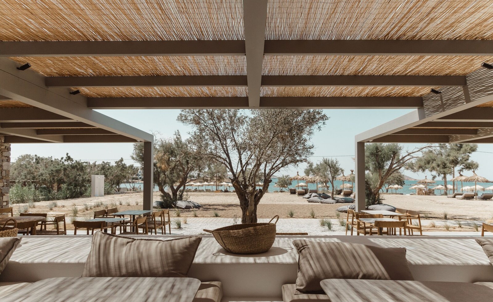 Cove Paros, eat & drink
