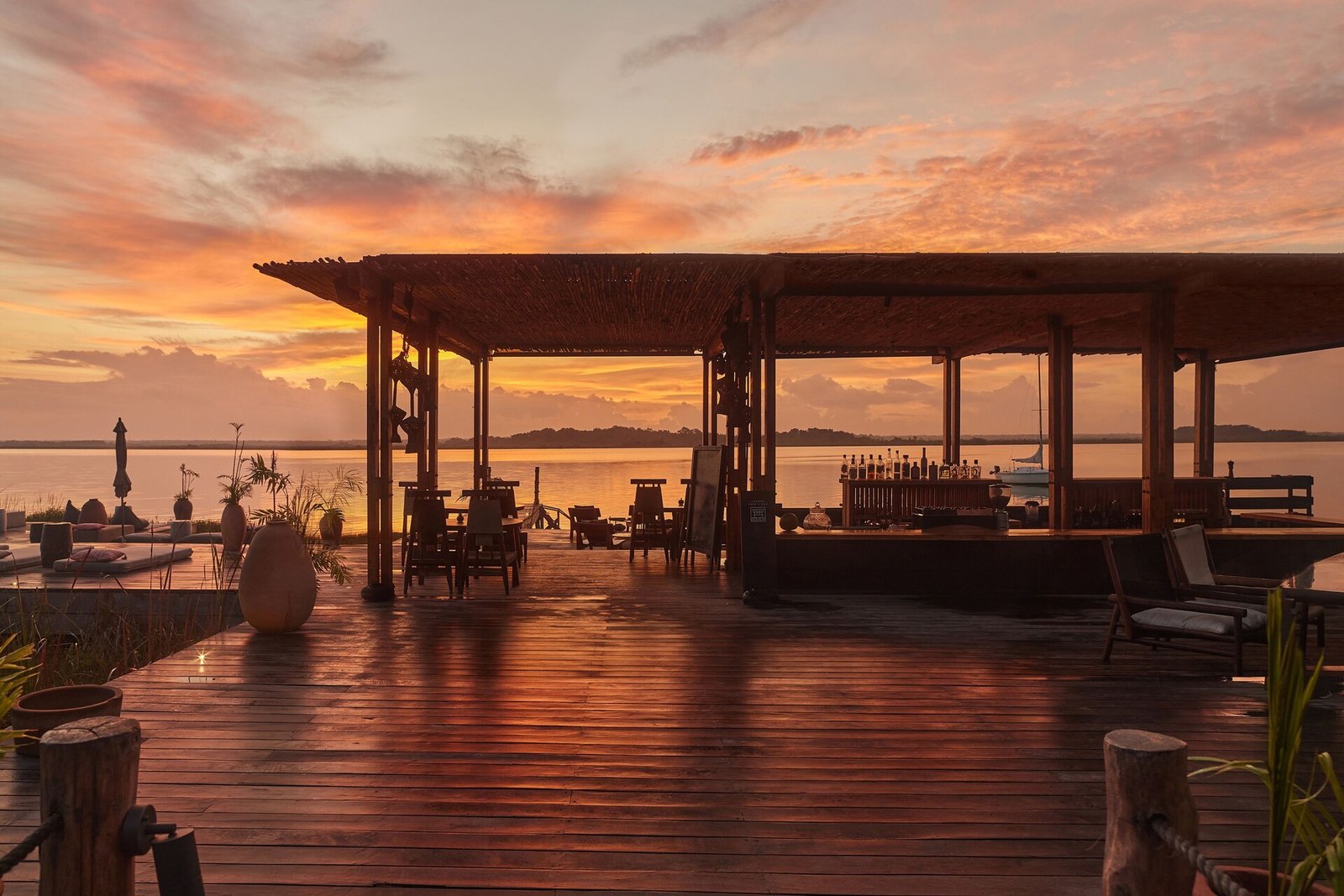 Our Habitas Bacalar, eat & drink