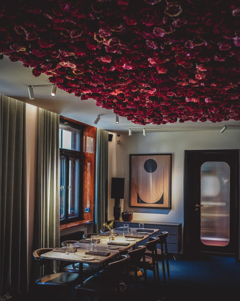 A22 Hotel, eat & drink