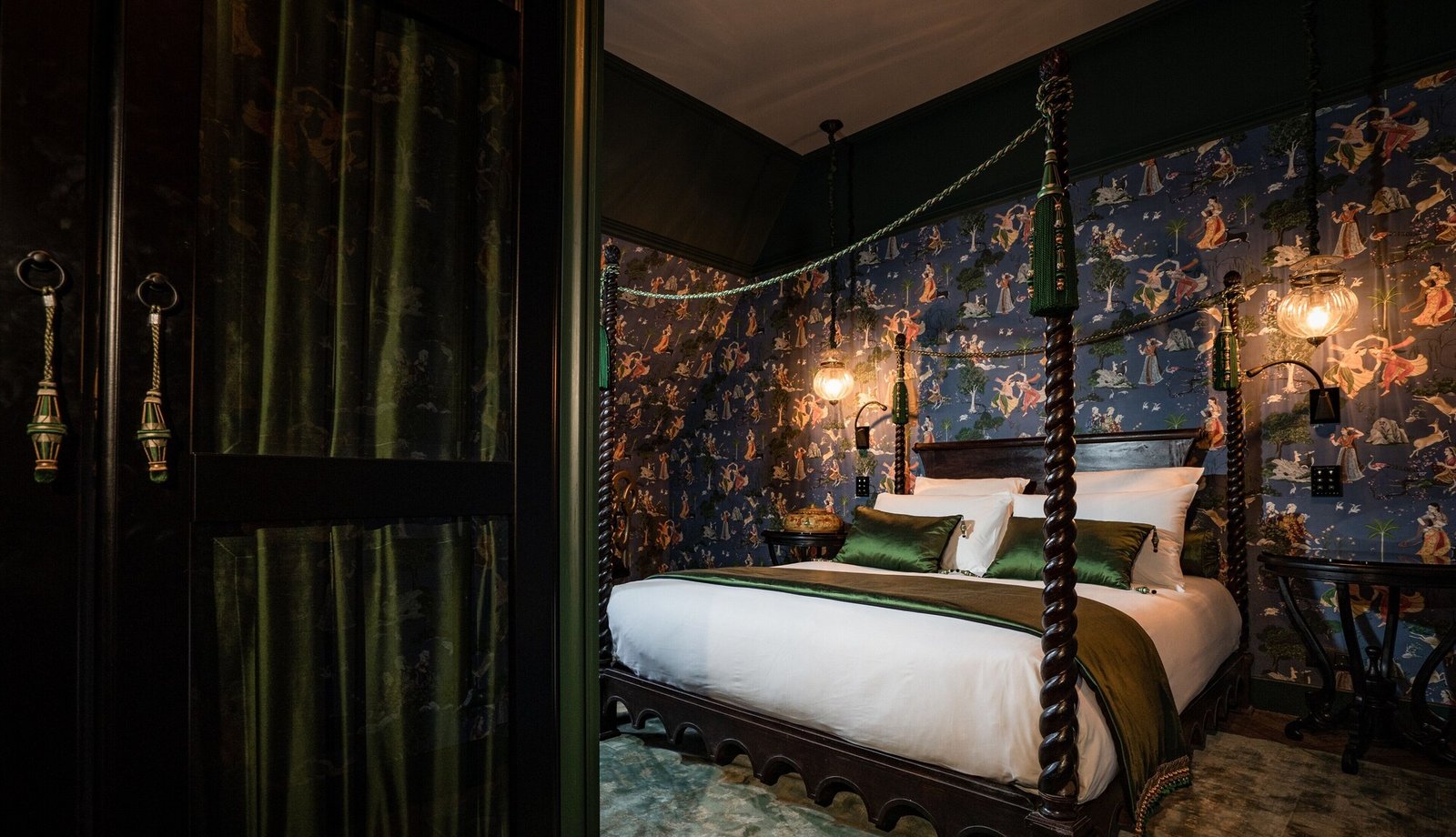 Château de Maubreuil, rooms
