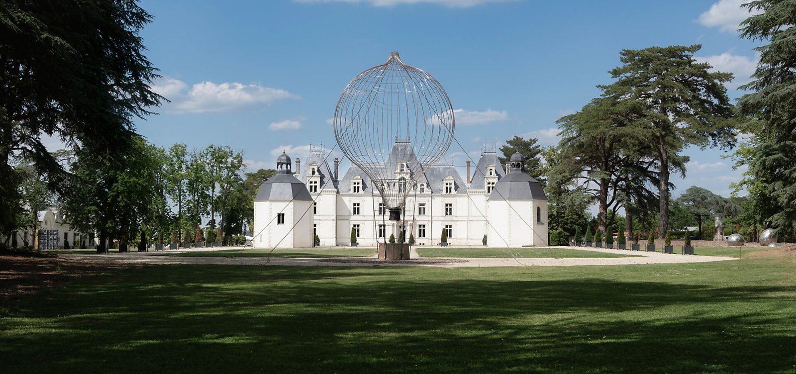 Château de Maubreuil, backstory